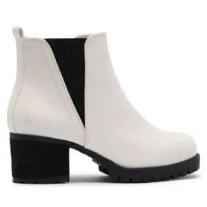 Mia Jody Chelsea Boot - Size 7.5